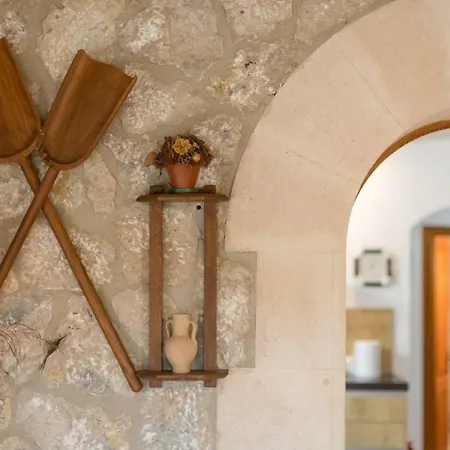 Xisca Villa *